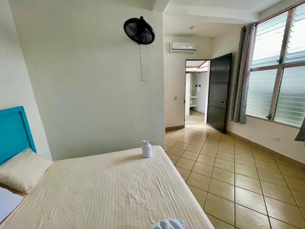 Hostal Inn 2 Flores Dış mekan fotoğraf