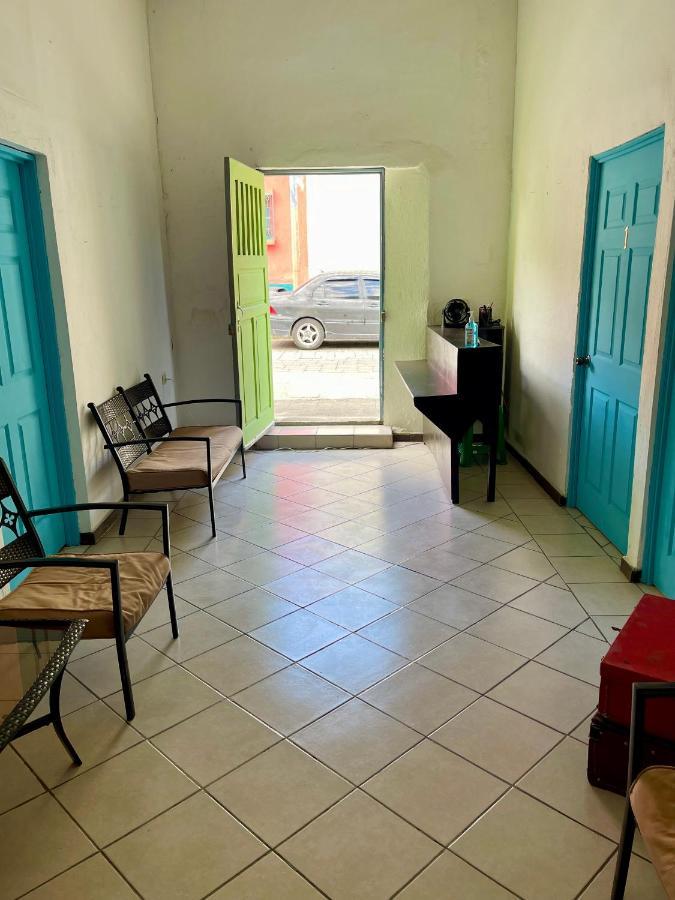 Hostal Inn 2 Flores Dış mekan fotoğraf
