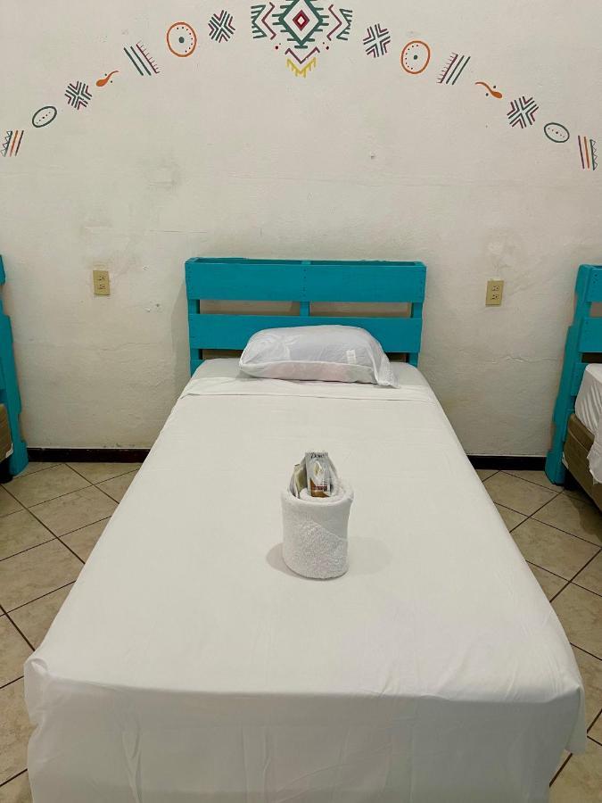Hostal Inn 2 Flores Dış mekan fotoğraf